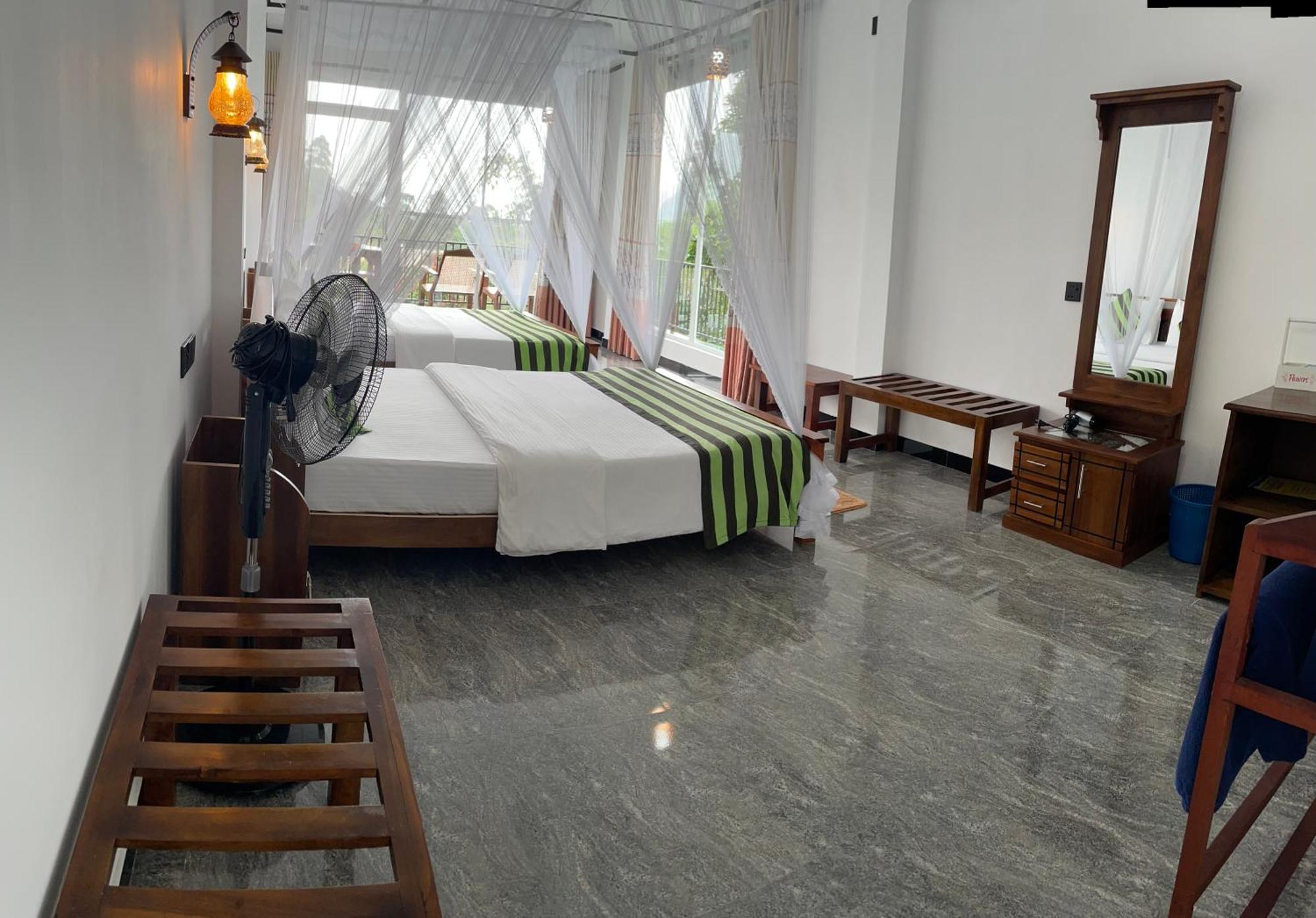 Little Paradise Homestay エッラ エクステリア 写真